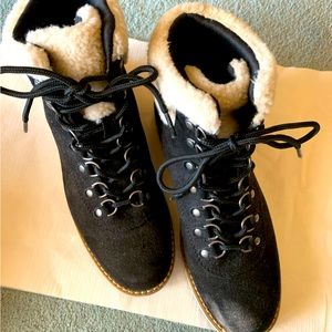 White mountain ankle boots